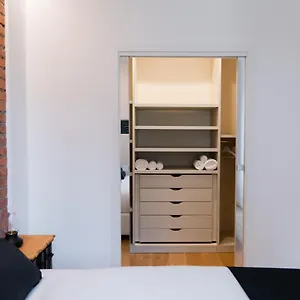 Ross Quadrell - Apartment Milan